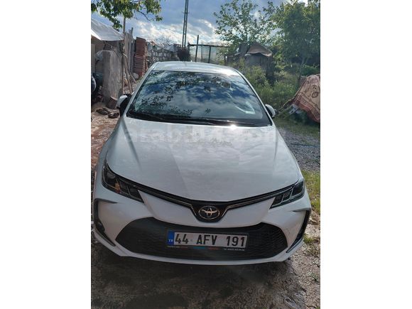 Sahibinden Toyota Corolla 1.5 Dream 2024 Model