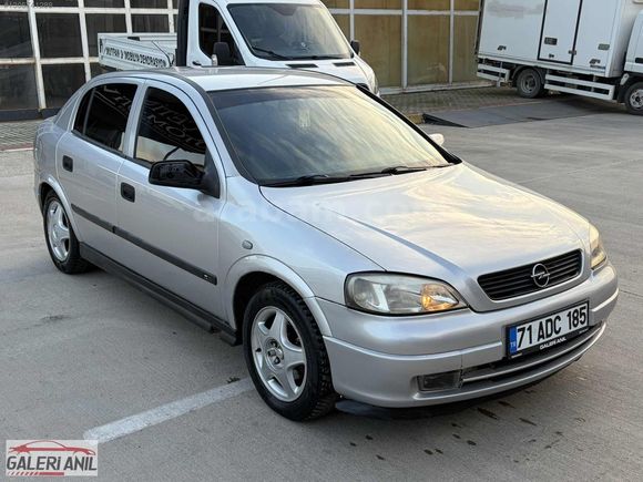 GALERİ ANIL'dan HATASIZ OTOMATİK VİTES CAM GİBİ ASTRA 1.6 CD