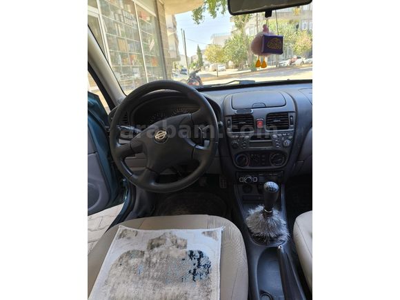Sahibinden Nissan Almera 1.5 Comfort 2001 Model  234.000 km Gri (Gümüş)