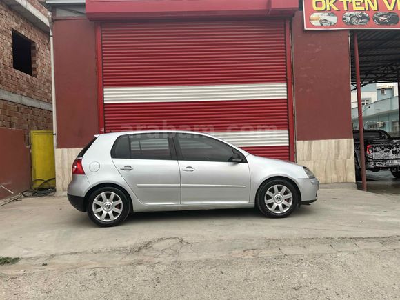 Sahibinden Volkswagen Golf 1.6 Sportline 2004 Model  Manisa