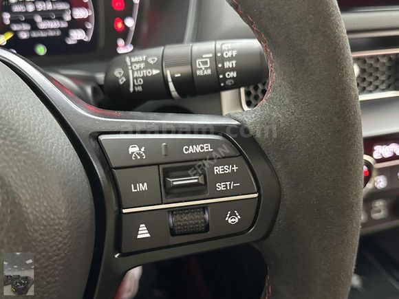 TR'de TEK 2025 2.0 Type-R 329HP HATASIZ KIRMIZI ÖZEL PLAKA