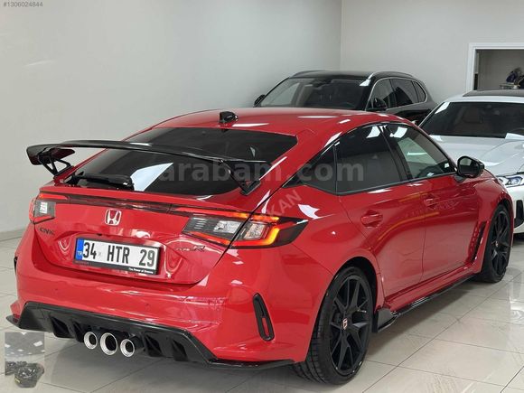 TR'de TEK 2025 2.0 Type-R 329HP HATASIZ KIRMIZI ÖZEL PLAKA