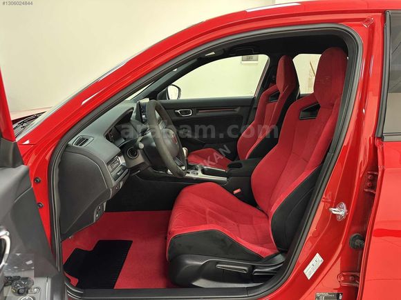 TR'de TEK 2025 2.0 Type-R 329HP HATASIZ KIRMIZI ÖZEL PLAKA