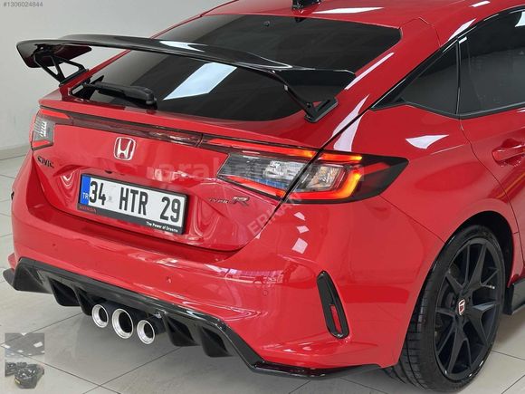 TR'de TEK 2025 2.0 Type-R 329HP HATASIZ KIRMIZI ÖZEL PLAKA