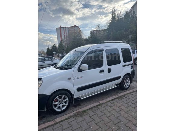 Sahibinden Renault Kangoo Multix 1.5 dCi Authentique 2004 Model  242.000 km Beyaz