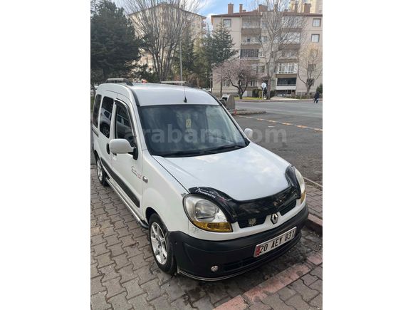 Sahibinden Renault Kangoo Multix 1.5 dCi Authentique 2004 Model  242.000 km Beyaz