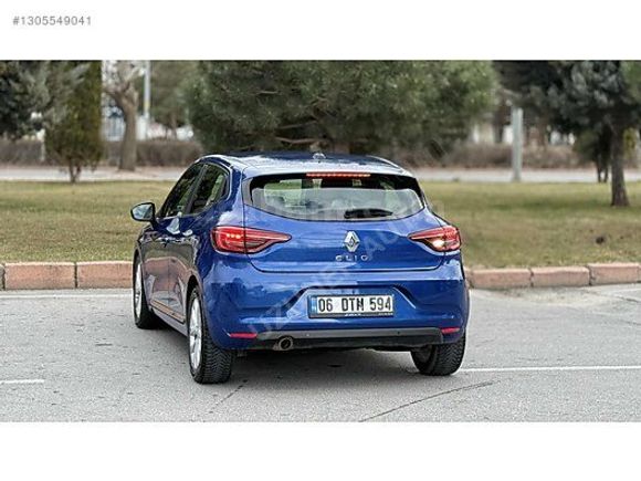UZUNER AUTO'Dan 2023 model clio 77 bin km. Hatasız boyasız