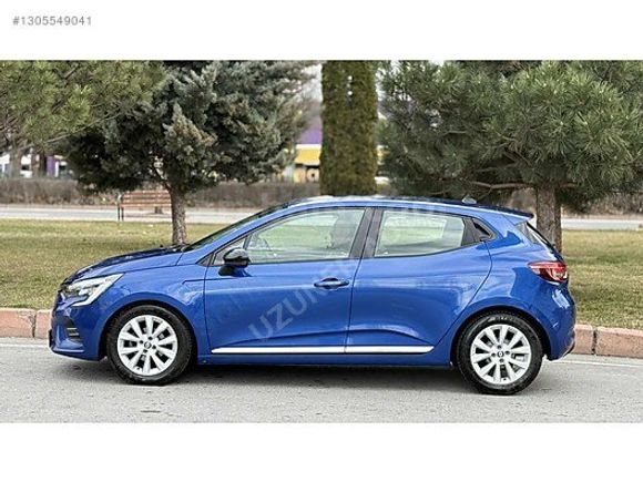 UZUNER AUTO'Dan 2023 model clio 77 bin km. Hatasız boyasız