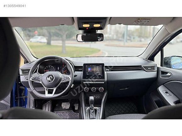 UZUNER AUTO'Dan 2023 model clio 77 bin km. Hatasız boyasız