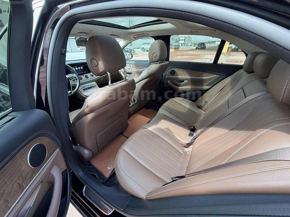 ÖZDAĞLAR'DAN 2023 E 200 D EXCLUSIVE 24.000 KM