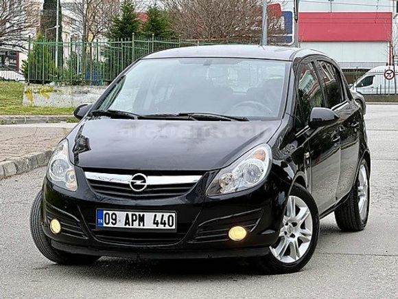 2010 ÇOK TEMİZ 1,4 TAM OTOMATİK VİTES 77,000 KM DE CORSA