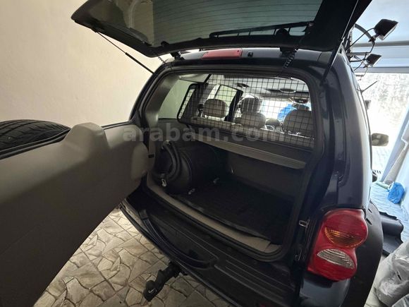 Sahibinden Jeep Cherokee 3.7 2004 Model 