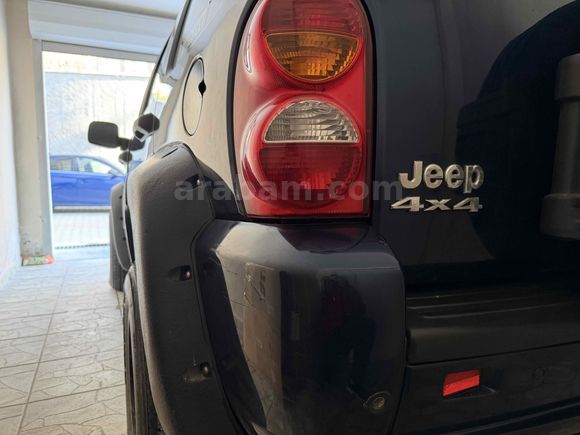 Sahibinden Jeep Cherokee 3.7 2004 Model 