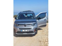 Sahibinden Citroen Berlingo 1.5 BlueHDI max 2025 Model  7.880 km Gri (Gümüş)