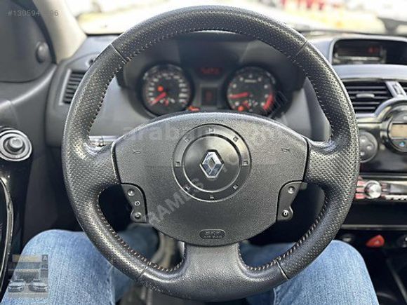 RAMES'TEN RENAULT MEGANE 2.0 TURBO SPORT 225HP CAM TAVAN STOCK