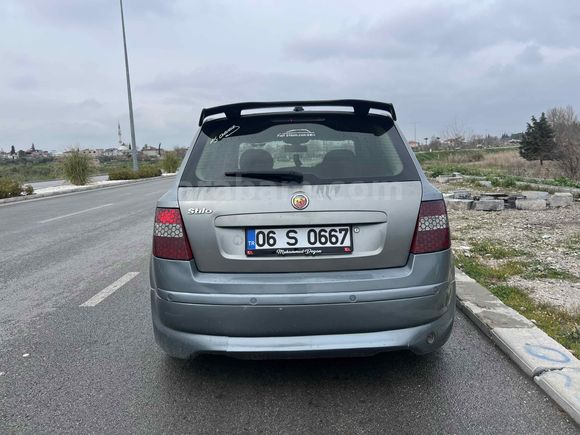 Sahibinden Fiat Stilo 1.6 Dynamic 2004 Model  278.000 km Gri