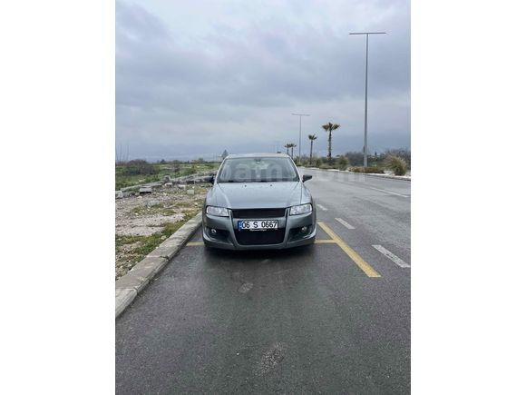 Sahibinden Fiat Stilo 1.6 Dynamic 2004 Model  278.000 km Gri