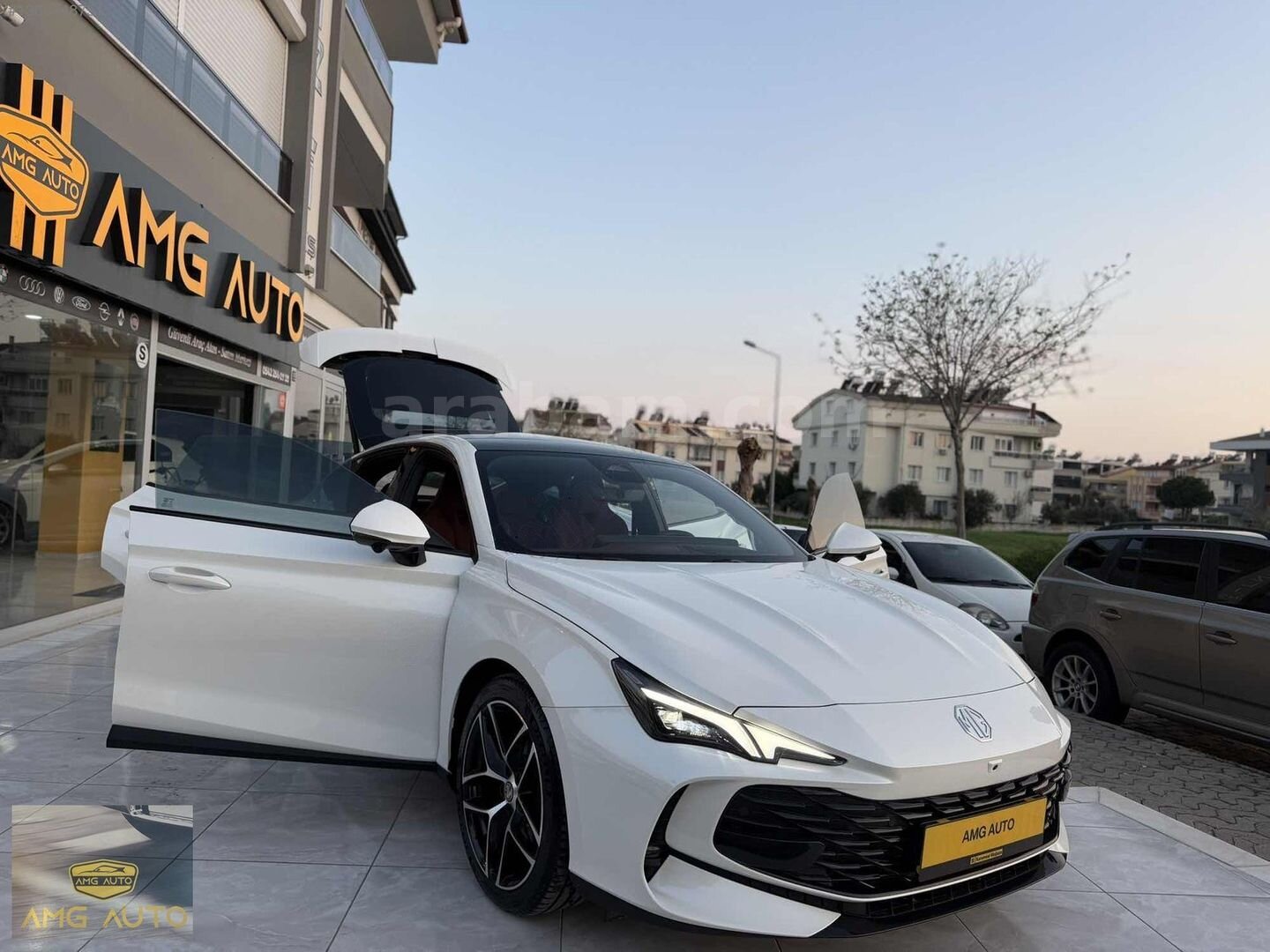 Galeriden MG MG7 1.5 Excellence Red Edition 2025 Model Aydın 6.200 km Beyaz 4