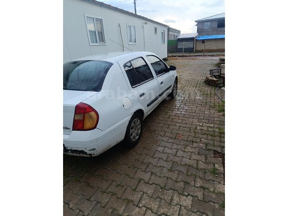 Sahibinden Renault Clio 1.4 2000 Model