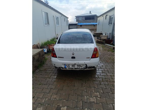 Sahibinden Renault Clio 1.4 2000 Model
