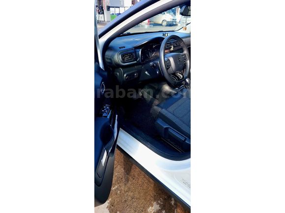 Sahibinden Citroen C3 1.2 PureTech Shine 2023 Model