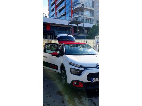 Sahibinden Citroen C3 1.2 PureTech Shine 2023 Model