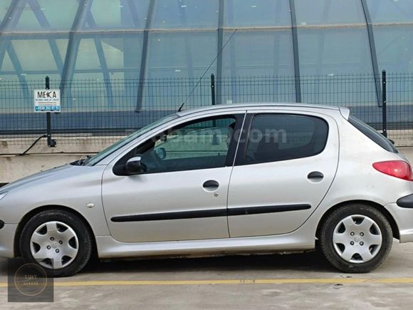 | SUİT GARAGE | 2006 MODEL 1.4 HDİ DEĞİŞENSİZ