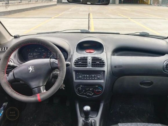 | SUİT GARAGE | 2006 MODEL 1.4 HDİ DEĞİŞENSİZ