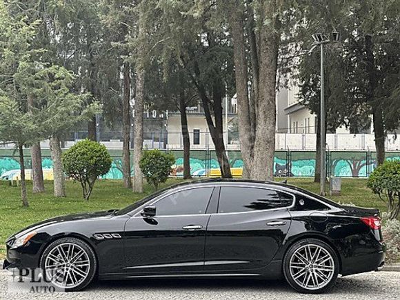 PLUS AUTO'DAN MASERATİ QUATTROPORTE 3.0 D
