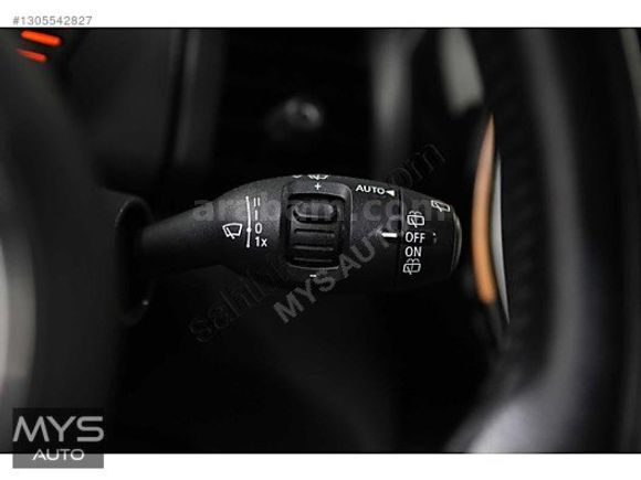 MYS AUTO'DAN 2015 MİNİ COOPER 1.5 D PEPPER ÇİFT RENK CAM TAVAN