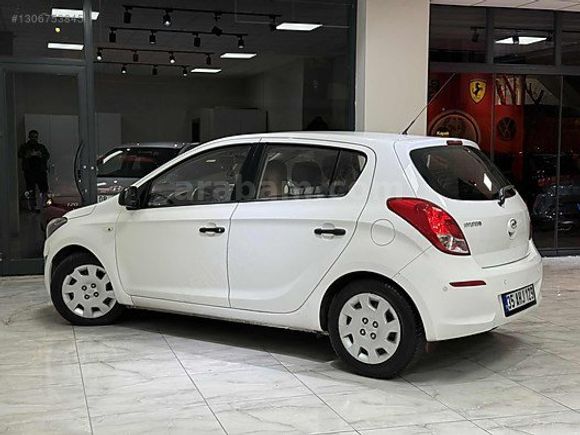 2014 155 BNDE HYUNDAİ İ20 1.4 CVVT JUMP TAM OTOMATİK