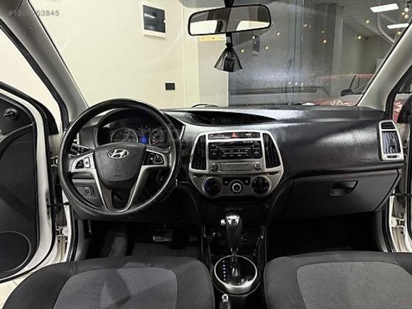 2014 155 BNDE HYUNDAİ İ20 1.4 CVVT JUMP TAM OTOMATİK