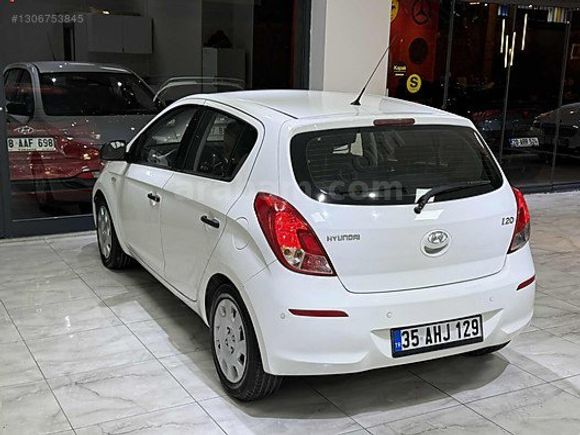 2014 155 BNDE HYUNDAİ İ20 1.4 CVVT JUMP TAM OTOMATİK