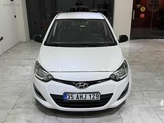 2014 155 BNDE HYUNDAİ İ20 1.4 CVVT JUMP TAM OTOMATİK