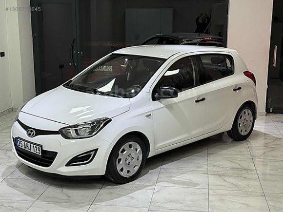 2014 155 BNDE HYUNDAİ İ20 1.4 CVVT JUMP TAM OTOMATİK