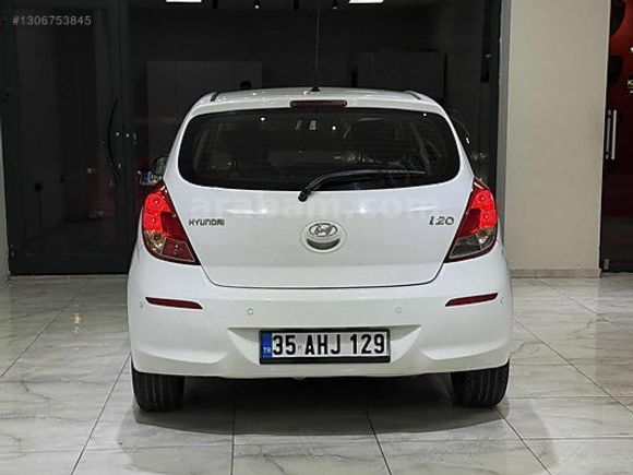 2014 155 BNDE HYUNDAİ İ20 1.4 CVVT JUMP TAM OTOMATİK