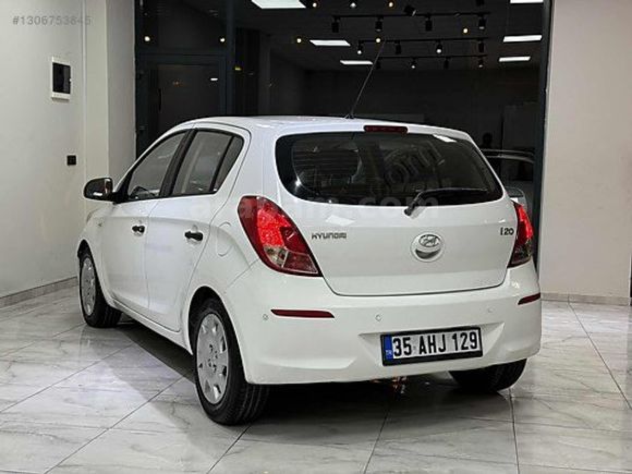 2014 155 BNDE HYUNDAİ İ20 1.4 CVVT JUMP TAM OTOMATİK