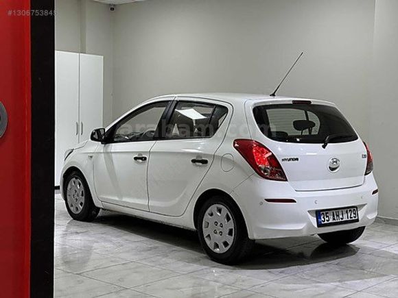 2014 155 BNDE HYUNDAİ İ20 1.4 CVVT JUMP TAM OTOMATİK