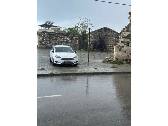 Sahibinden Ford Focus 1.6 Trend X 2015 Model 