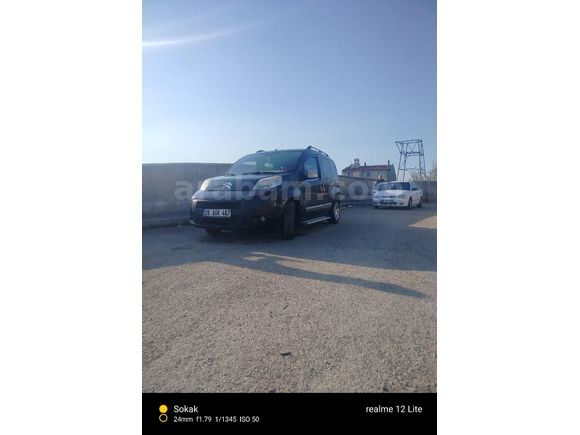 Sahibinden Citroen Nemo Combi 1.4 HDi SX Plus Vizyon 2010 Model  245.000 km Siyah