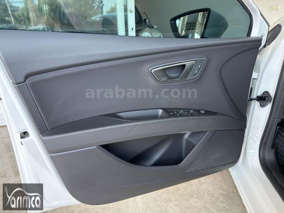 SEAT LEONN