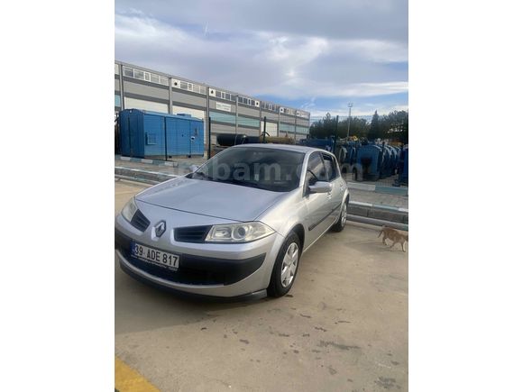 Sahibinden Renault Megane 1.4 Authentique 2006 Model  142000 km Gri