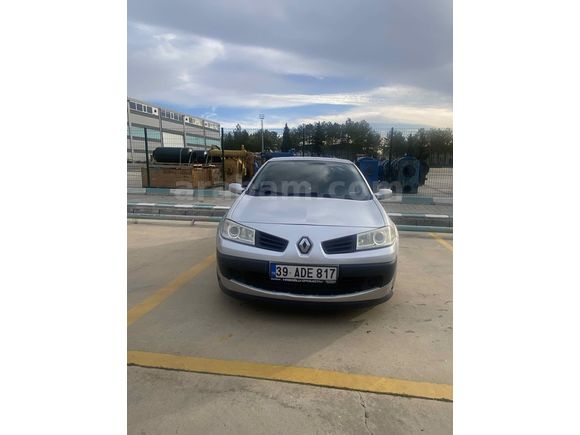 Sahibinden Renault Megane 1.4 Authentique 2006 Model  142000 km Gri