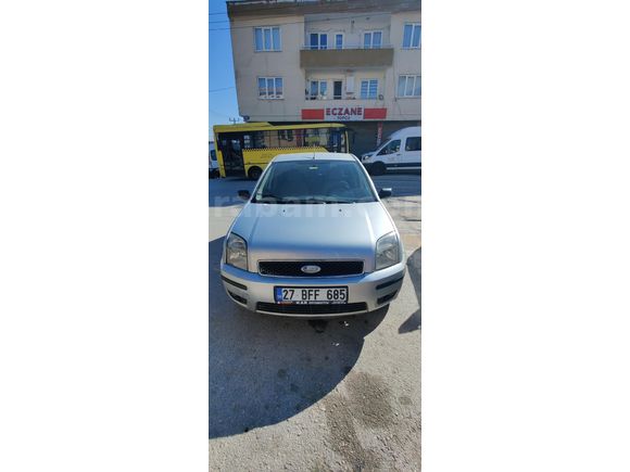Sahibinden Ford Fusion 1.4 TDCi Comfort ASM 2005 Model  246.000 km Gri