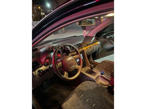 Sahibinden Audi A4 Avant 2.0 TDI 2005 Model