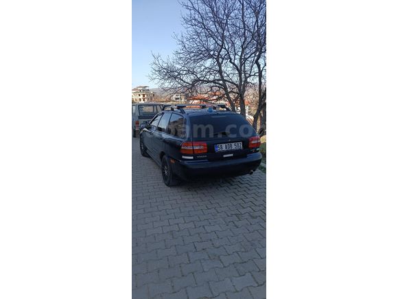 ÇOK ACİL Volvo V40 1.6 2002 Model