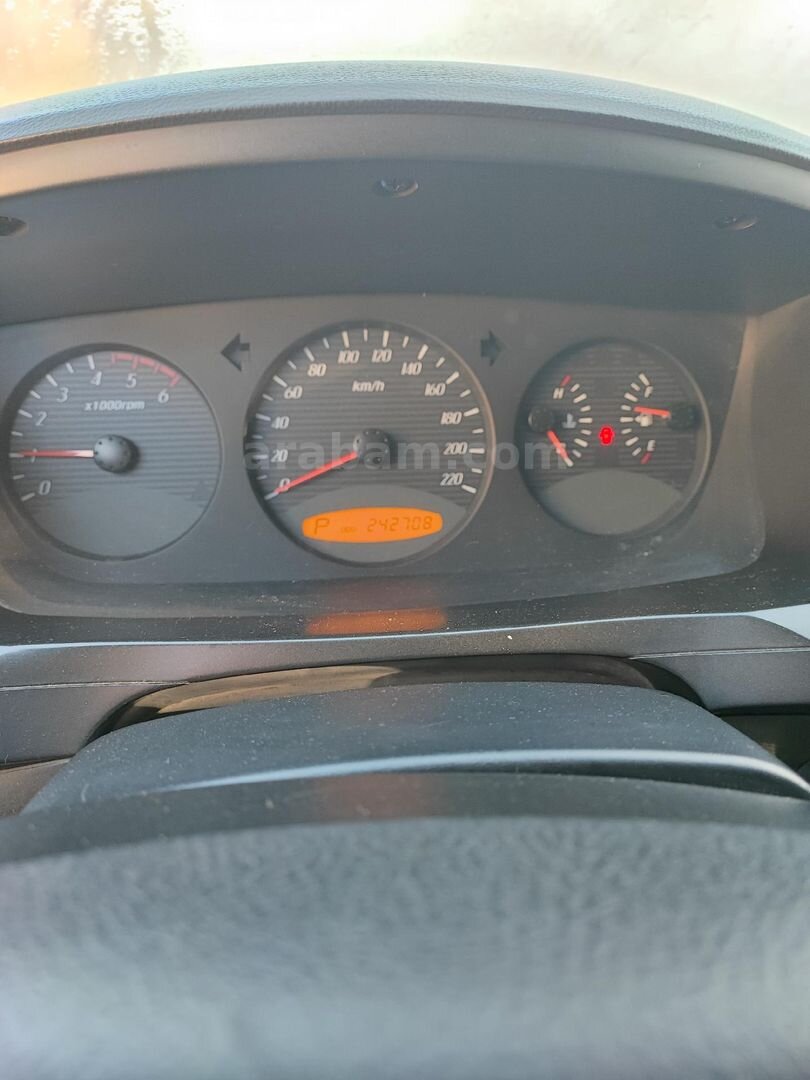 Sahibinden KGM SsangYong Kyron 2.0 XDI 4x4 2008 Model İstanbul 249.000 km Füme 6