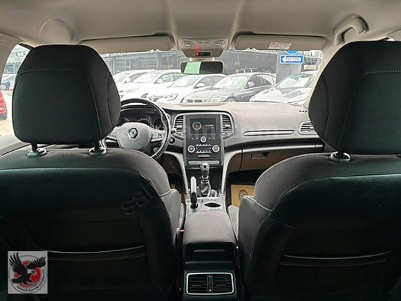 RENAULT MEGANE 2017 MODEL 133 BİNDE HATASIZ BOYASIZ