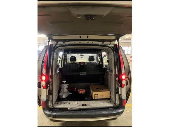 Sahibinden Renault Kangoo Multix 1.5 dCi Expression 2009 Model