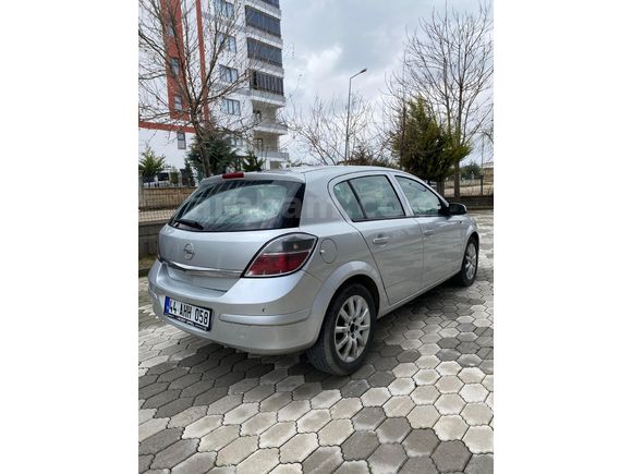 Sahibinden Opel Astra 1.6 Enjoy 2011 Model